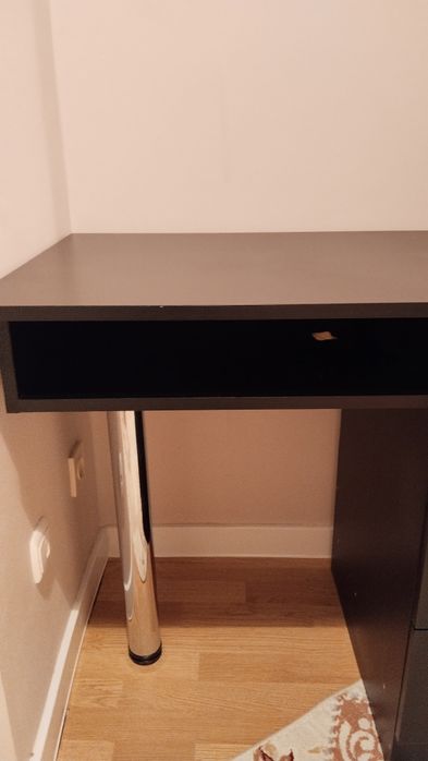 Офисная мебель ( компьютерный стол)