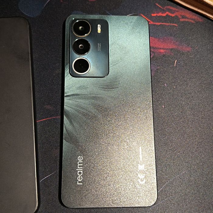 Смартфон realme c71