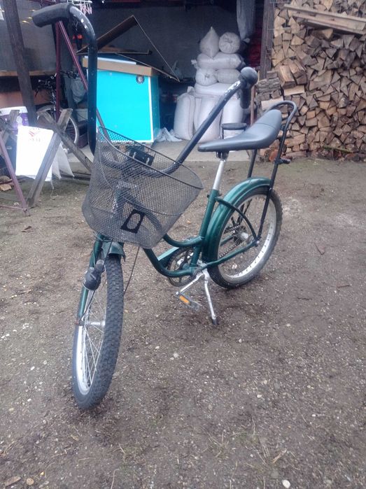 Bicicleta de vânzare