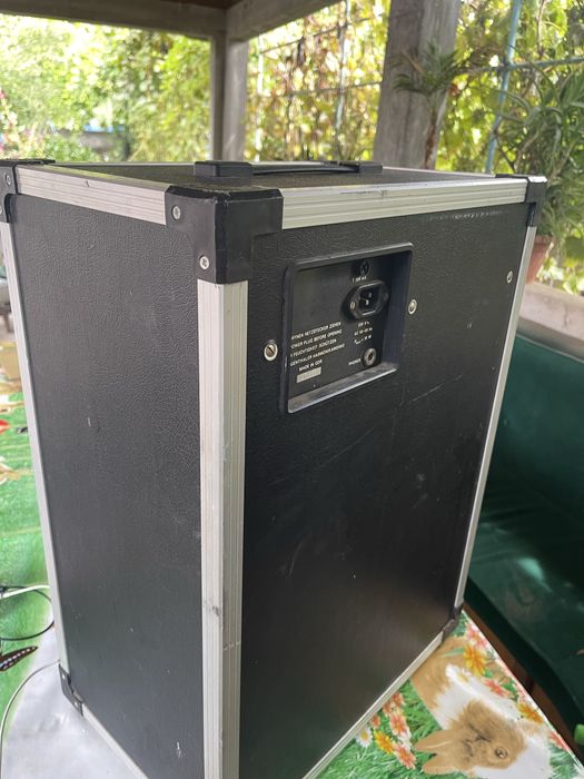 Boxa activa nemteasca 12”