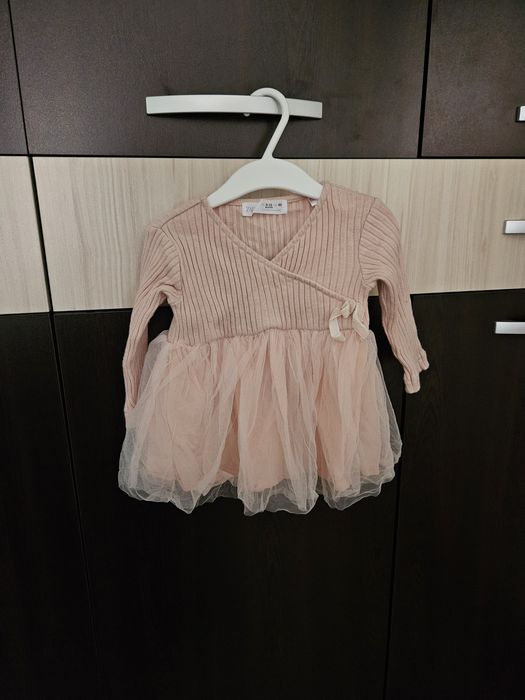 Детска рокличка Zara