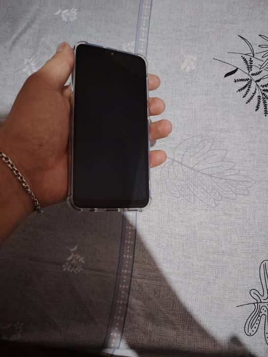 Samsung A50 Sotiladi Holati ideal tinniq