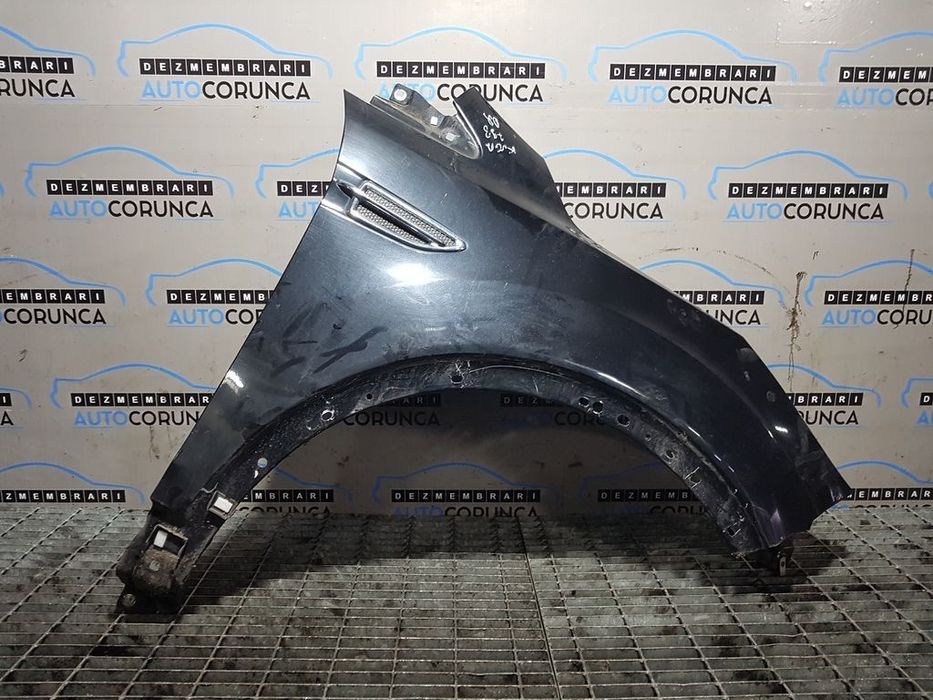 Aripa Dreapta Fata Ford Kuga II 2012 - 2014 4 Usi NEGRU (798)