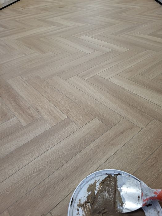 Укладка ламината и налевной пол