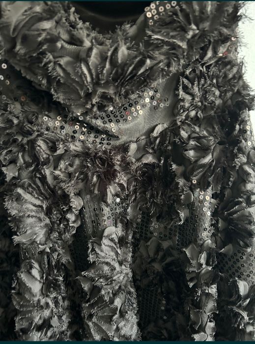 Дамска рокля с 3Д цветя