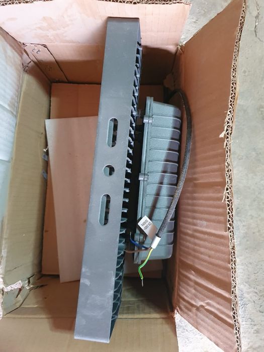 Свитильник светодиод мощный 200 Вт