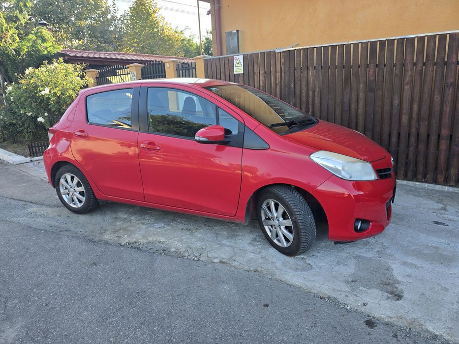 Toyota Yaris benzina