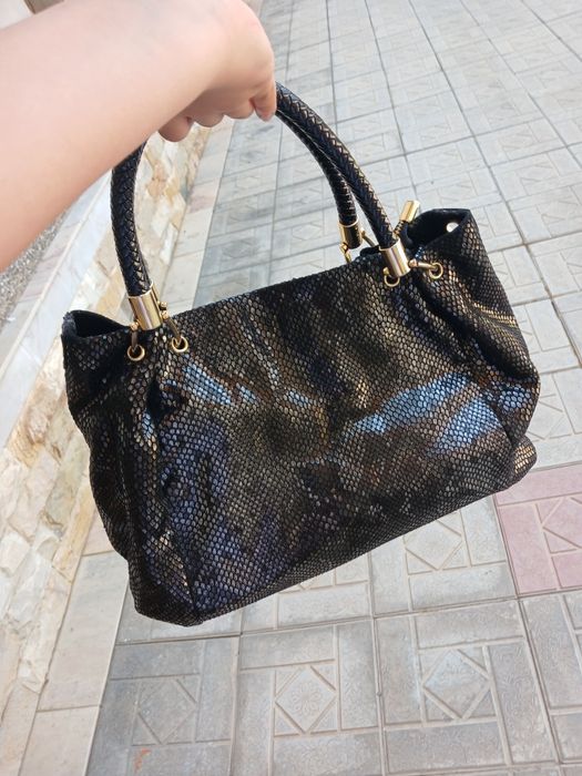 Сумка вместительная