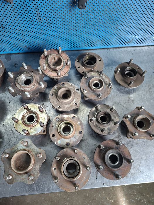 Ступицы для тележки в сборе.