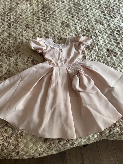 Платья для девочек