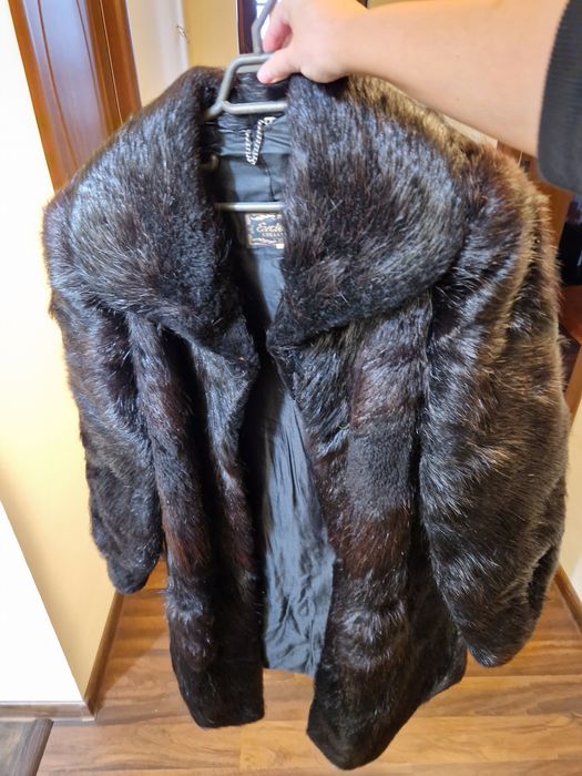 Blană naturală de nutrie – elegantă și rafinată