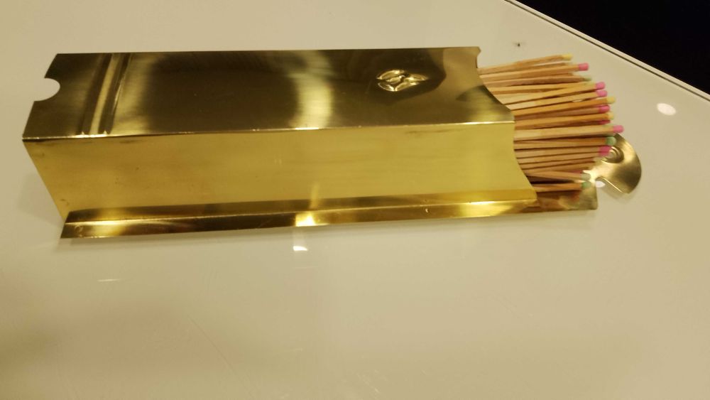 Suport elegant + chibrituri pentru Semineu - ideal DECOR