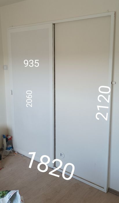 Usa aluminiu pe sina cu cadru aluminiu