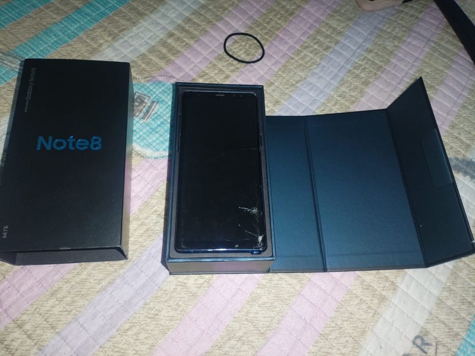 Galaxy. Note 8  смартфон