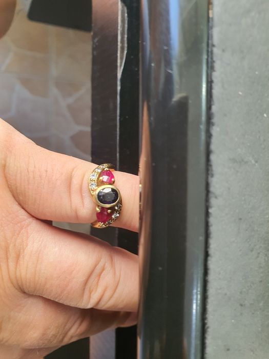 Inel aur 18 k cu safir albastru naturalcentral
