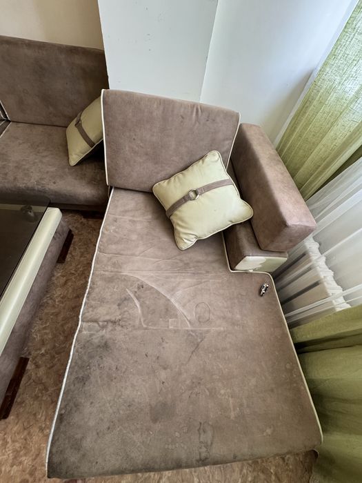 Продаю угловой диван