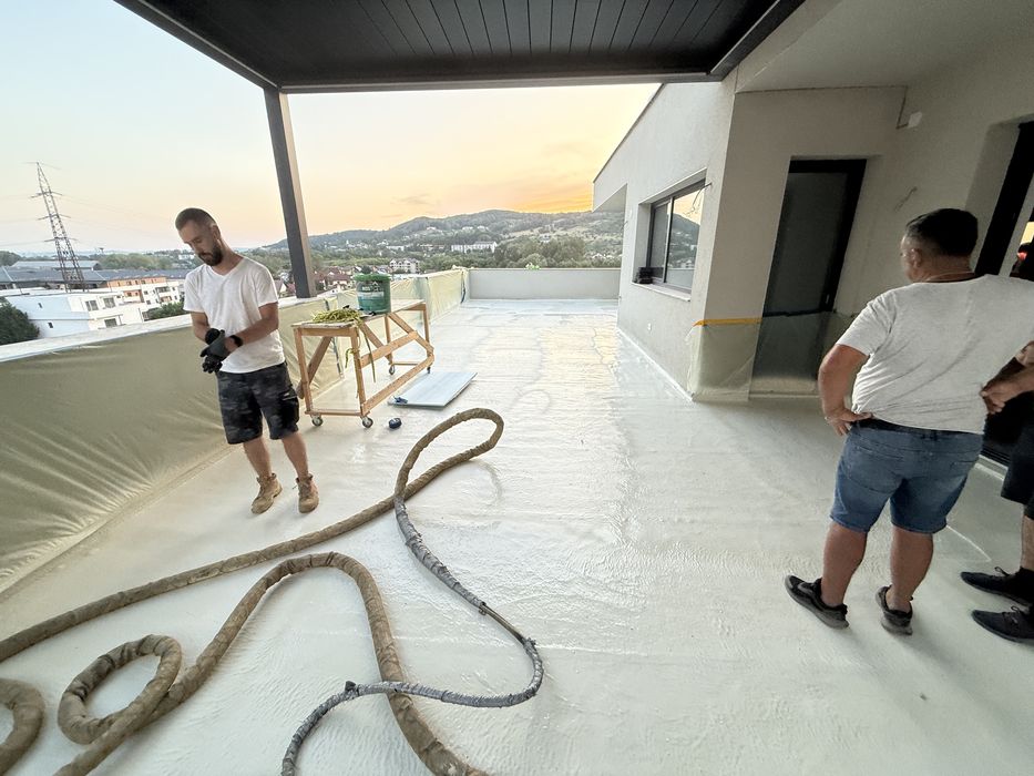 ⸻  Spuma  poliuretanica celula  închisa /deschisa/polyuree!