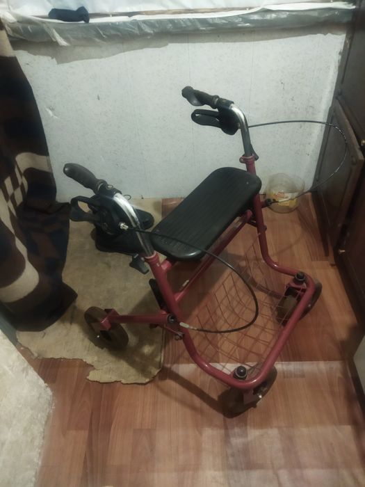 Ходунки для взрослых