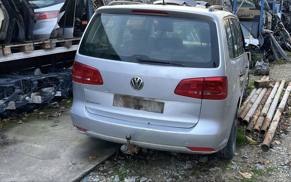 Carlig Remorcare Cw Touran 3 an 2010 /2015 Pret 600 lei