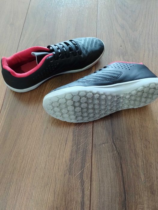 KIPSTA
Детски обувки за футбол