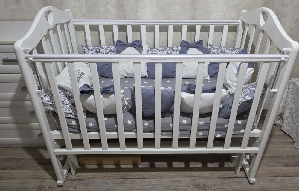 Продам детскую кроватку