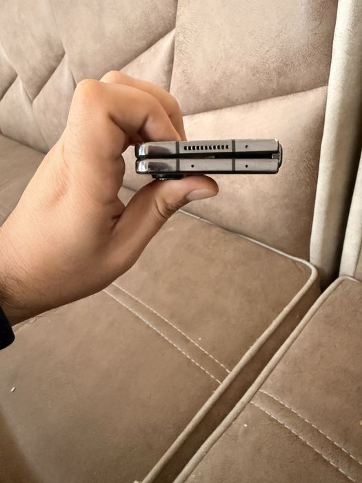 Samsung fold 4, 512 GB! Холати яхши, азгина охиригача очилмиди.