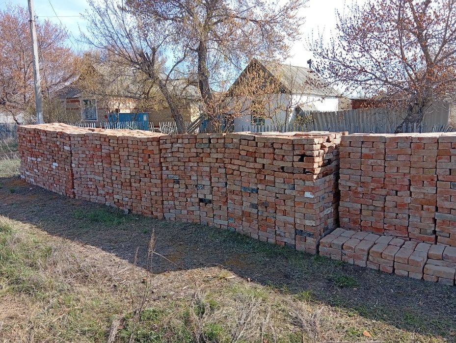 Продам кирпич б/у