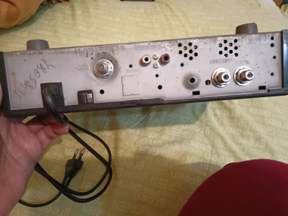 Две приставки  .