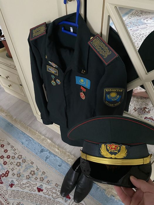 Офисная парадная форма