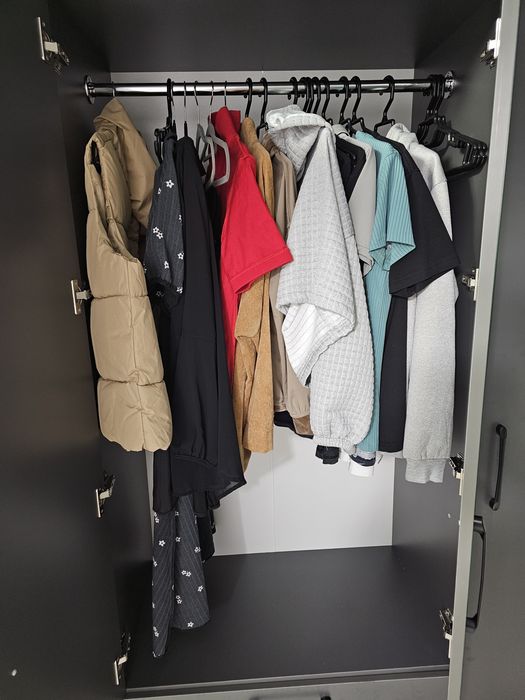 Продам шкаф для спальни