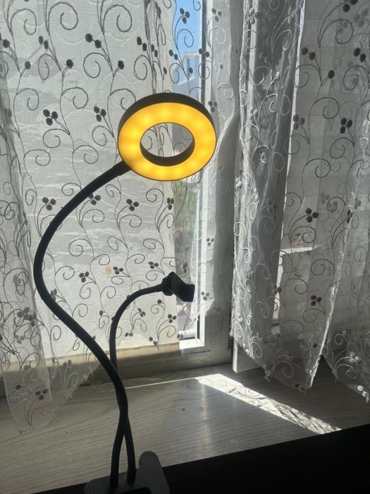 Продам светильник