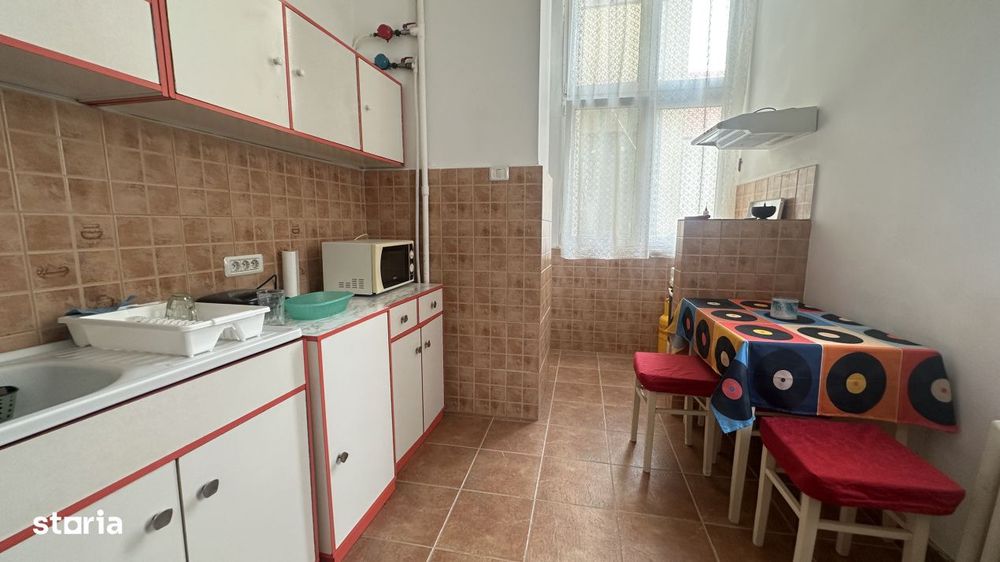 3 camere - Piata Libertatii - Etaj 1 - Centrala proprie - Comision 0%