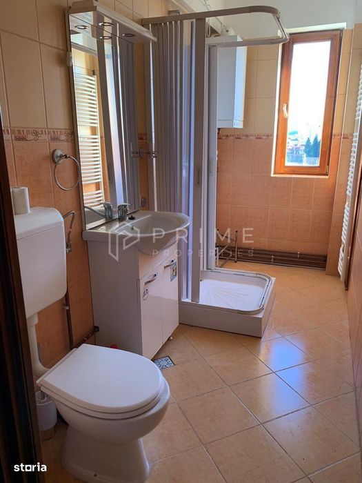 De inchiriat apartament 2 camere in centru