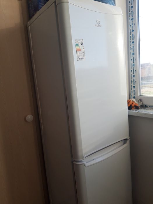 Продам телевизор