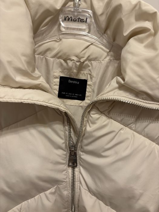 Божово яке Bershka XS