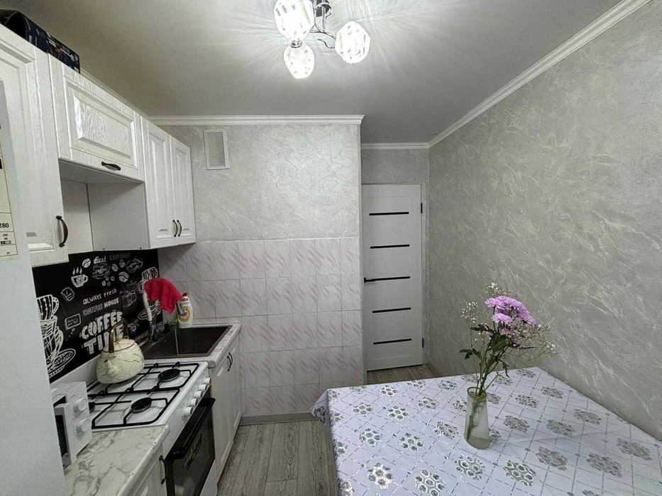 Продам 2 комн. квартиру в г.Уральск