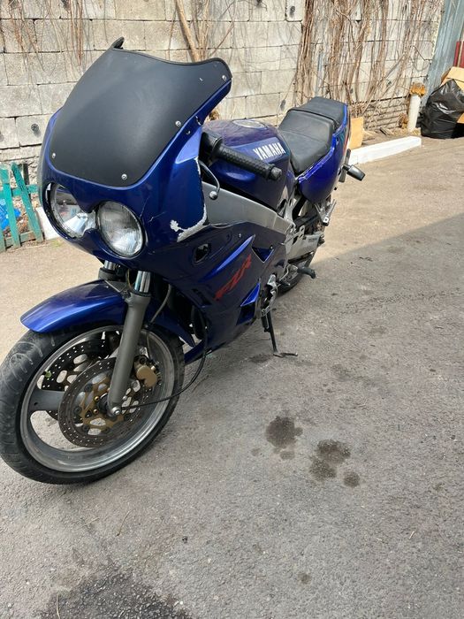 Продам Yamaha fzr 400