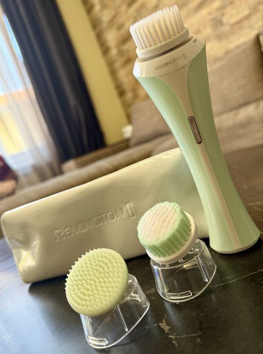 Четка за почистване на лице Remington