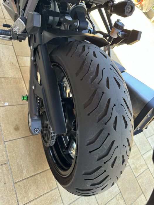 Kawasaki 1000sx 2023, 10.750 km super pret cadou standere fata/spate