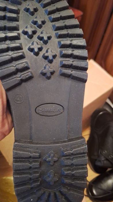 Ботинки кожаные (берцы)