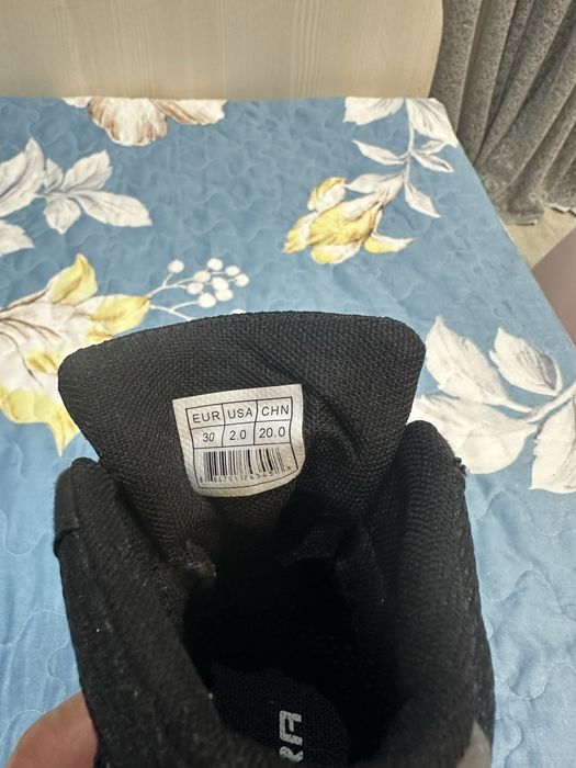 Продам борцовки, бу, в отличном состоянии