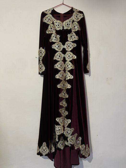 Куйлак салом учун шлейфли