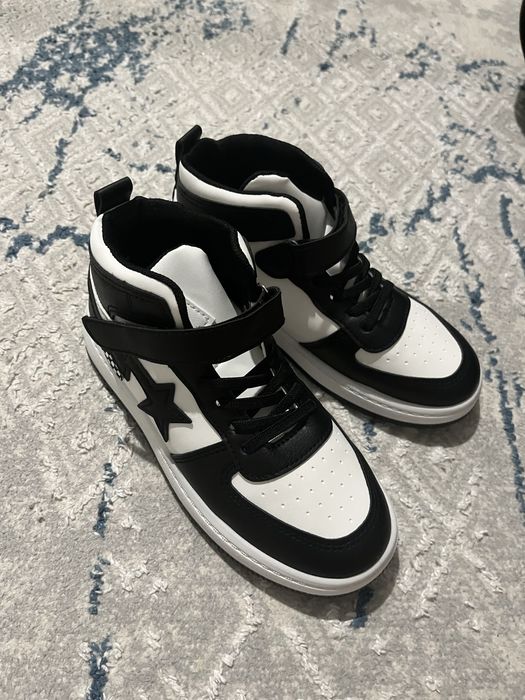 Кроссовки, новые на весну