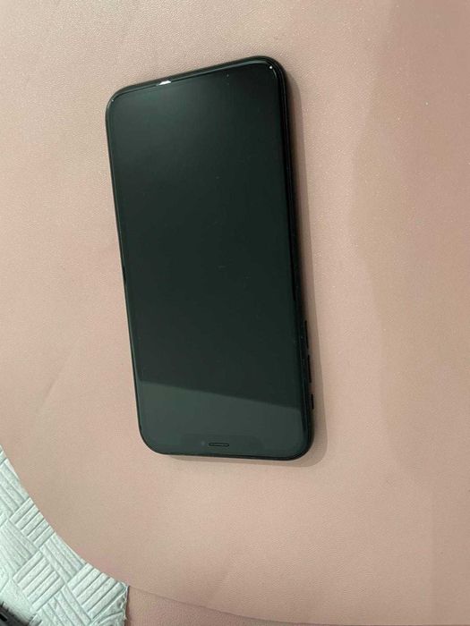 iPhone XR, 128 GB, 91% bateria, arată ca nou