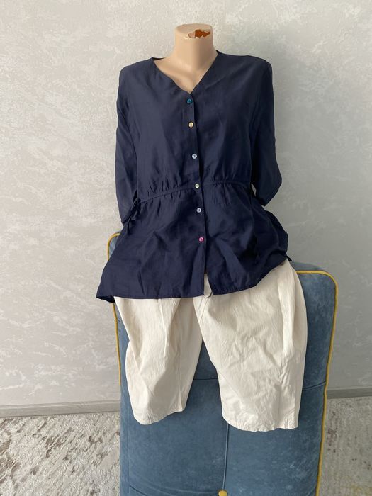 Продам платье костюмы