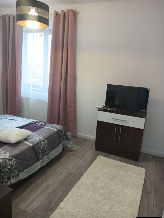 Închiriez apartament 2 camere