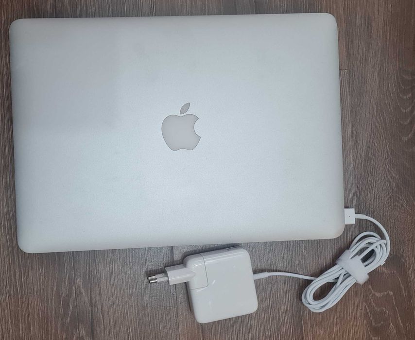MacBook Air A1466 - Mid 2013