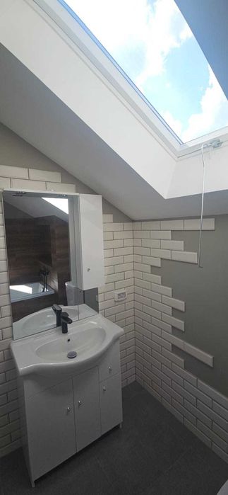 Casă tip duplex de închiriat – Henri Coandă, Sector 1 | Prima închiriere | Curte proprie