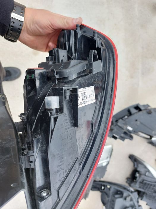 Ляв стоп Audi A3 8V