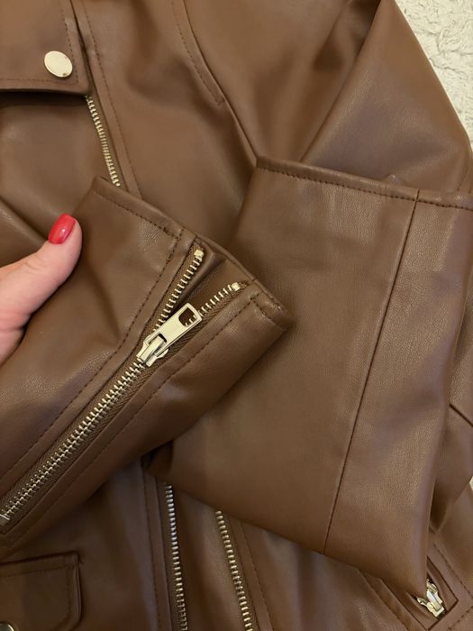 Кожено кафяво яке Zara